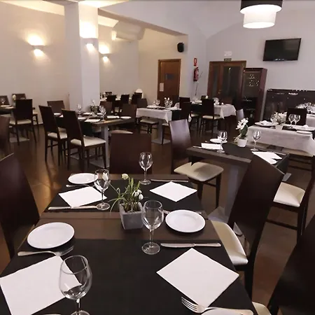 Rural Arroyo La Plata By Bossh Jerez De Los Caballeros